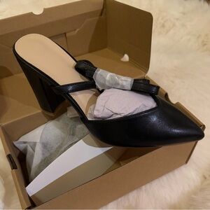 Women’s Slingback Closed Pointed Toe